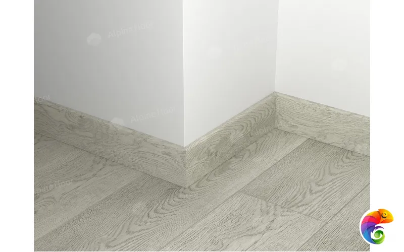 Напольный плинтус Grand Sequoia 11-4 Лавр