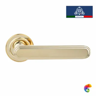 Дверная ручка на розетке Chic