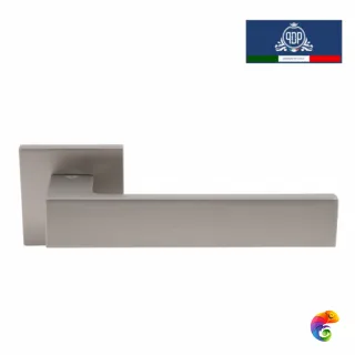 Дверная ручка на розетке Alice