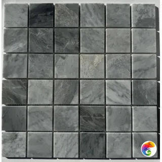 PIX 338 Ice Grey, чип 48х48 мм, сетка 305х305х6 мм, Полированная