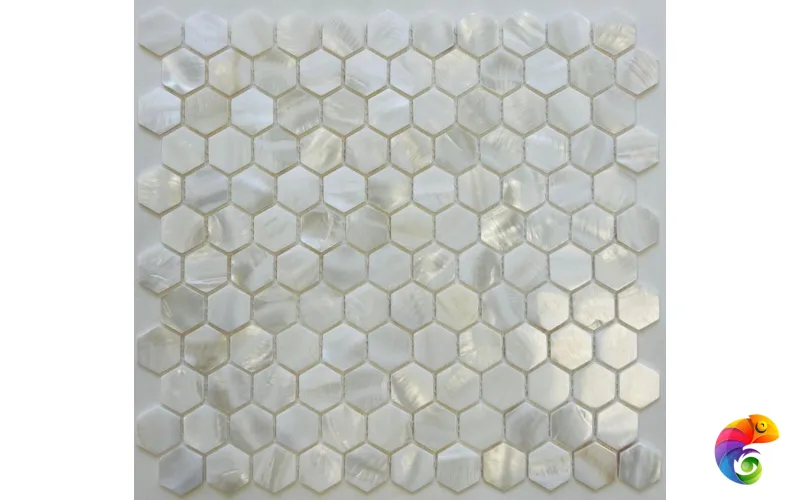 PIX751 из натурального перламутра, чип HEX25 мм, сетка 285х295х2 мм Pixmosaic